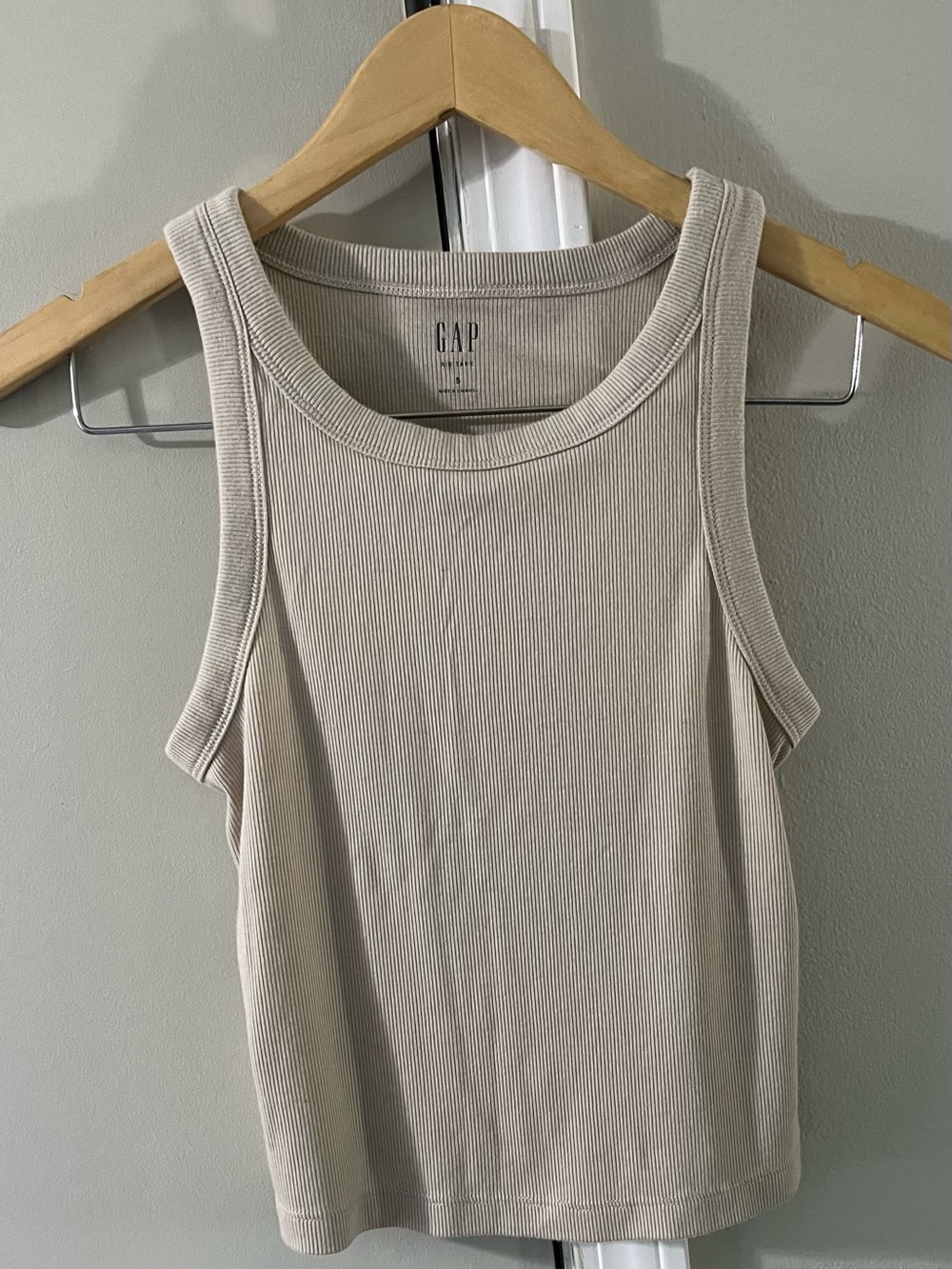 Gap Ribbed Modal High Neck Tank Top Beige Tan, Small, Like New